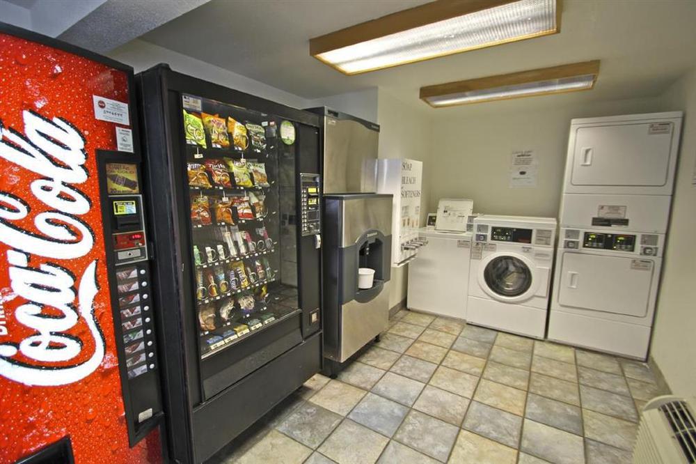 Howard Johnson By Wyndham Harrisonburg Servis gambar